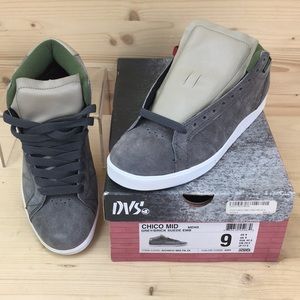 DVS Chico Mid Mens Size 9 Grey/Brick Suede EMB NIB